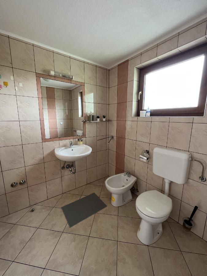 Green Apartment Plitvice غاكوفيتسا المظهر الخارجي الصورة