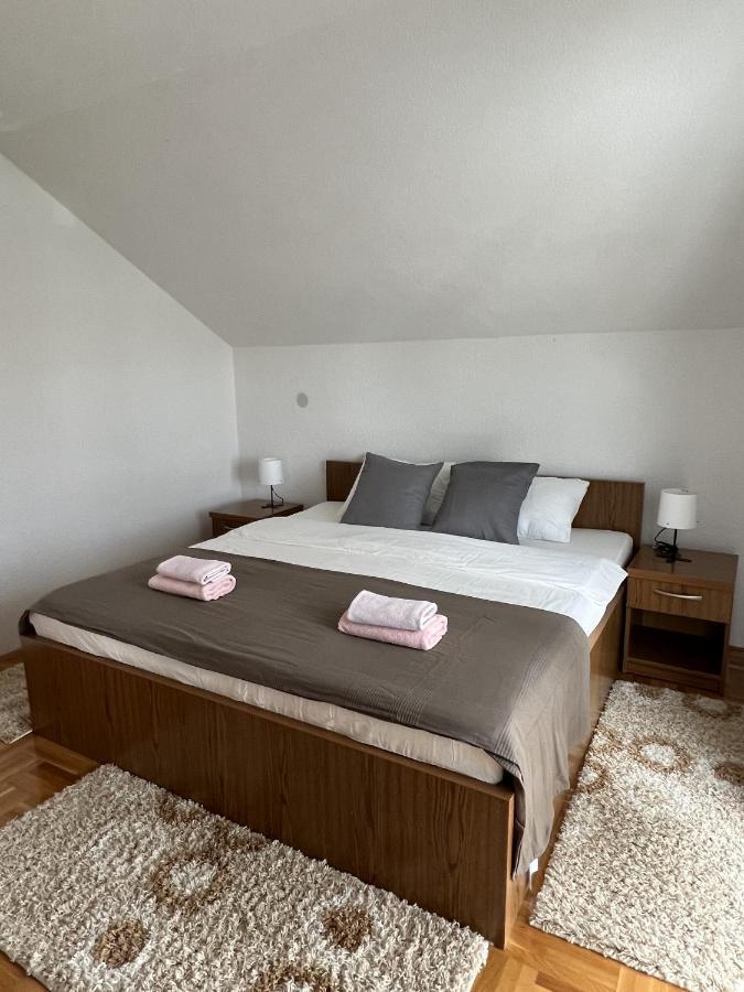 Green Apartment Plitvice غاكوفيتسا المظهر الخارجي الصورة